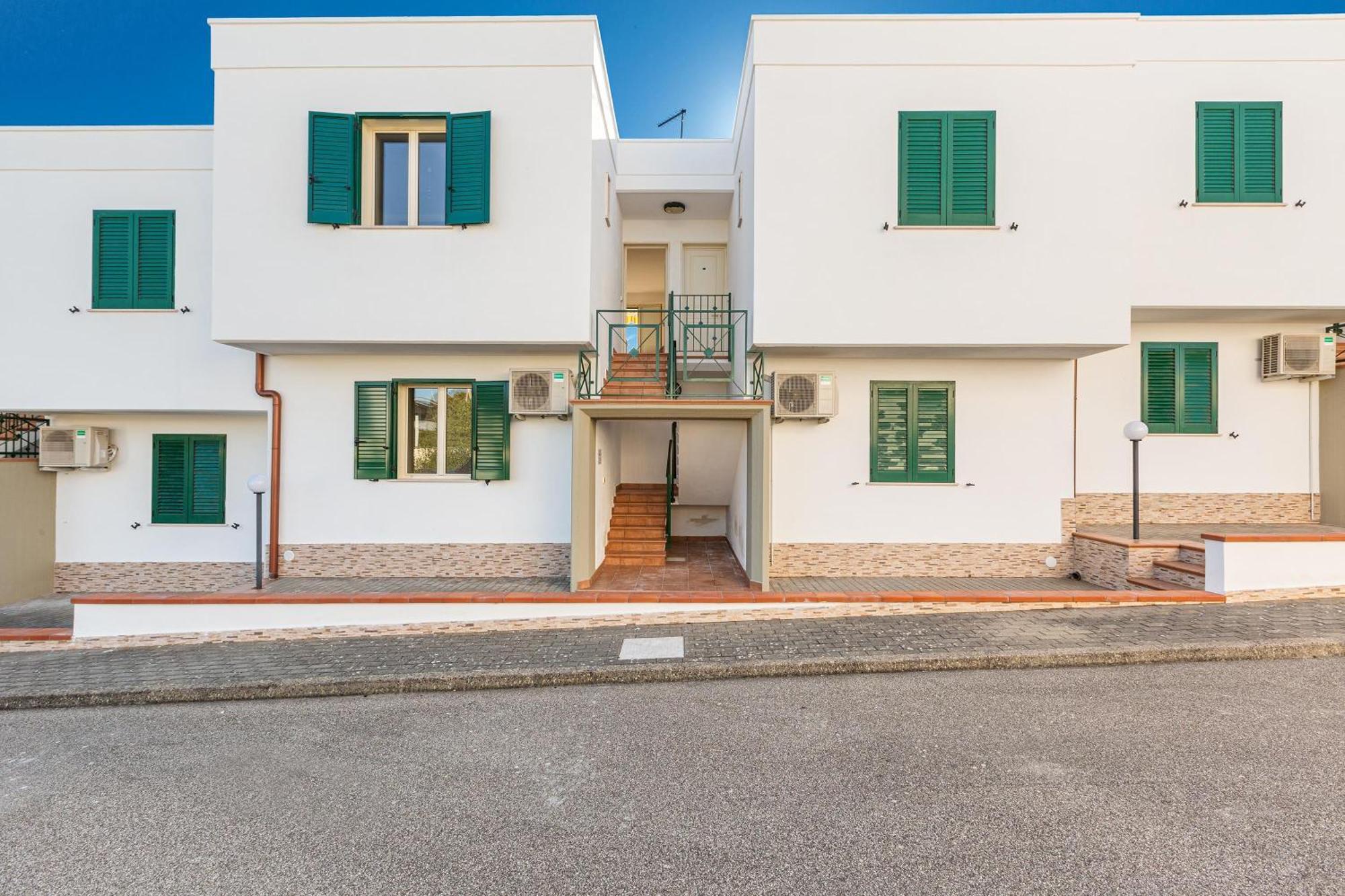 Blusea Beach Apartments San Pietro in Bevagna Εξωτερικό φωτογραφία